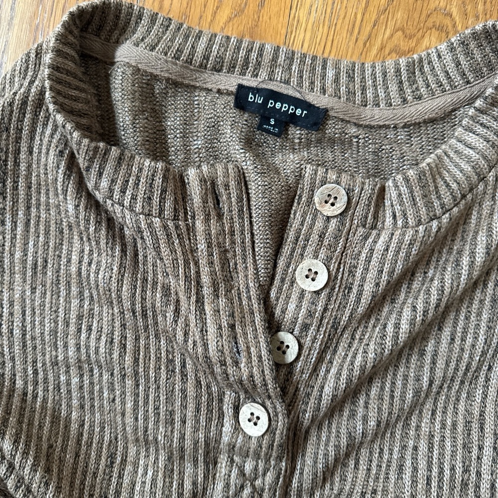 Brown Ribbed Henley top - Picture 5 of 7